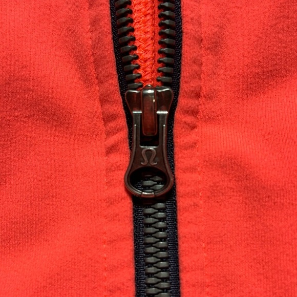Lululemon Jacket Womens 6 Define Stretch Zip Up Pockets Bright Activewear Casual - Picture 3 of 5